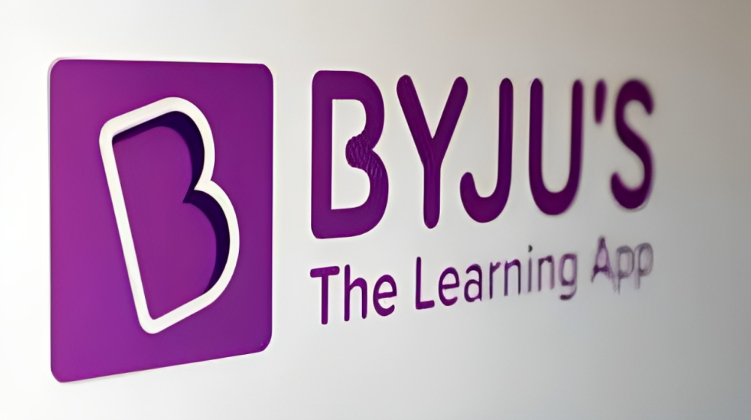 Byju’s receives ED notice for forex violations amounting to Rs 9000 crore, as per reports.