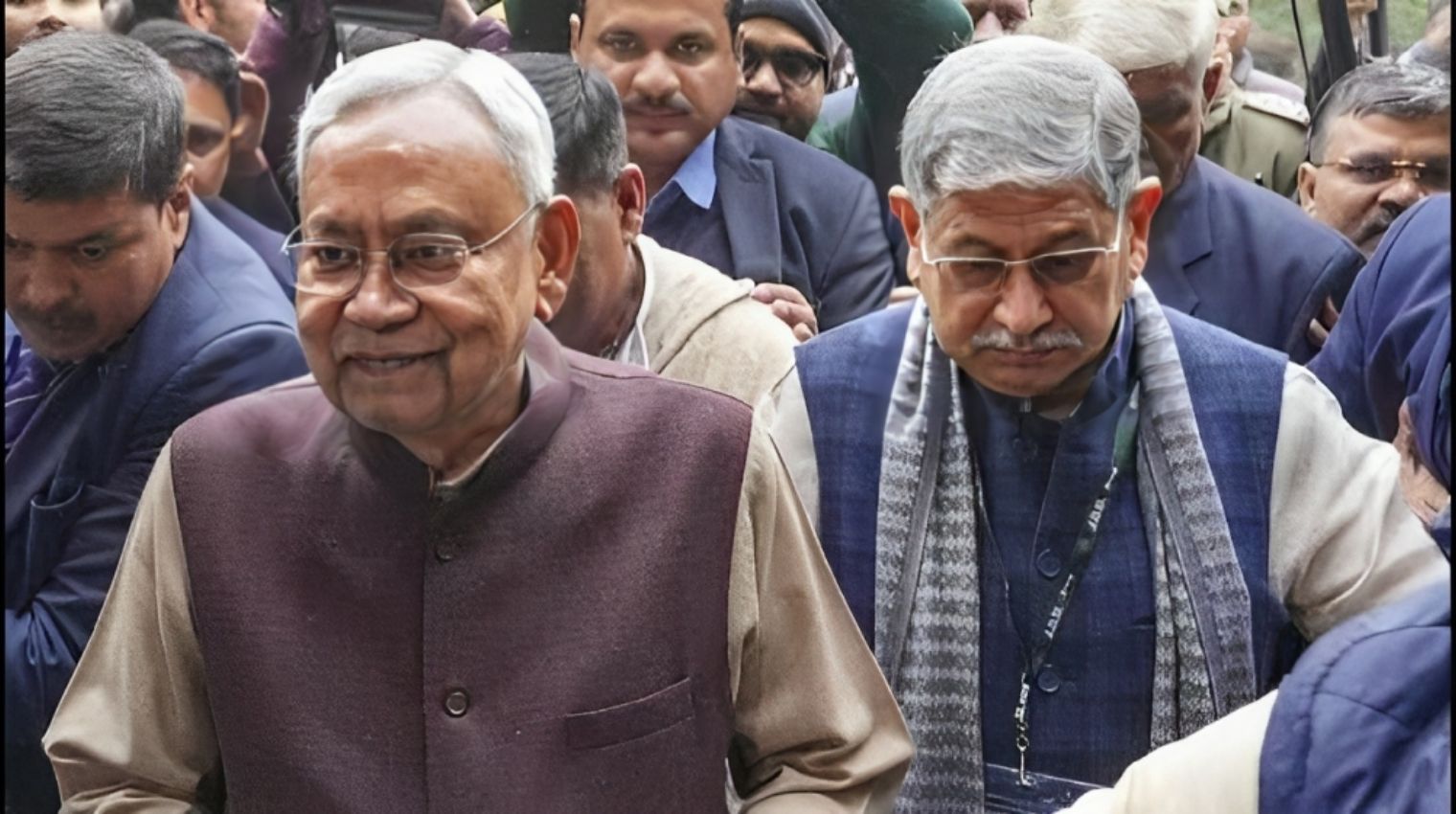 Following the Resignation of Lalan Singh, Nitish Kumar, the CM of Bihar, has been elected as the new chief of the JD(U) party !