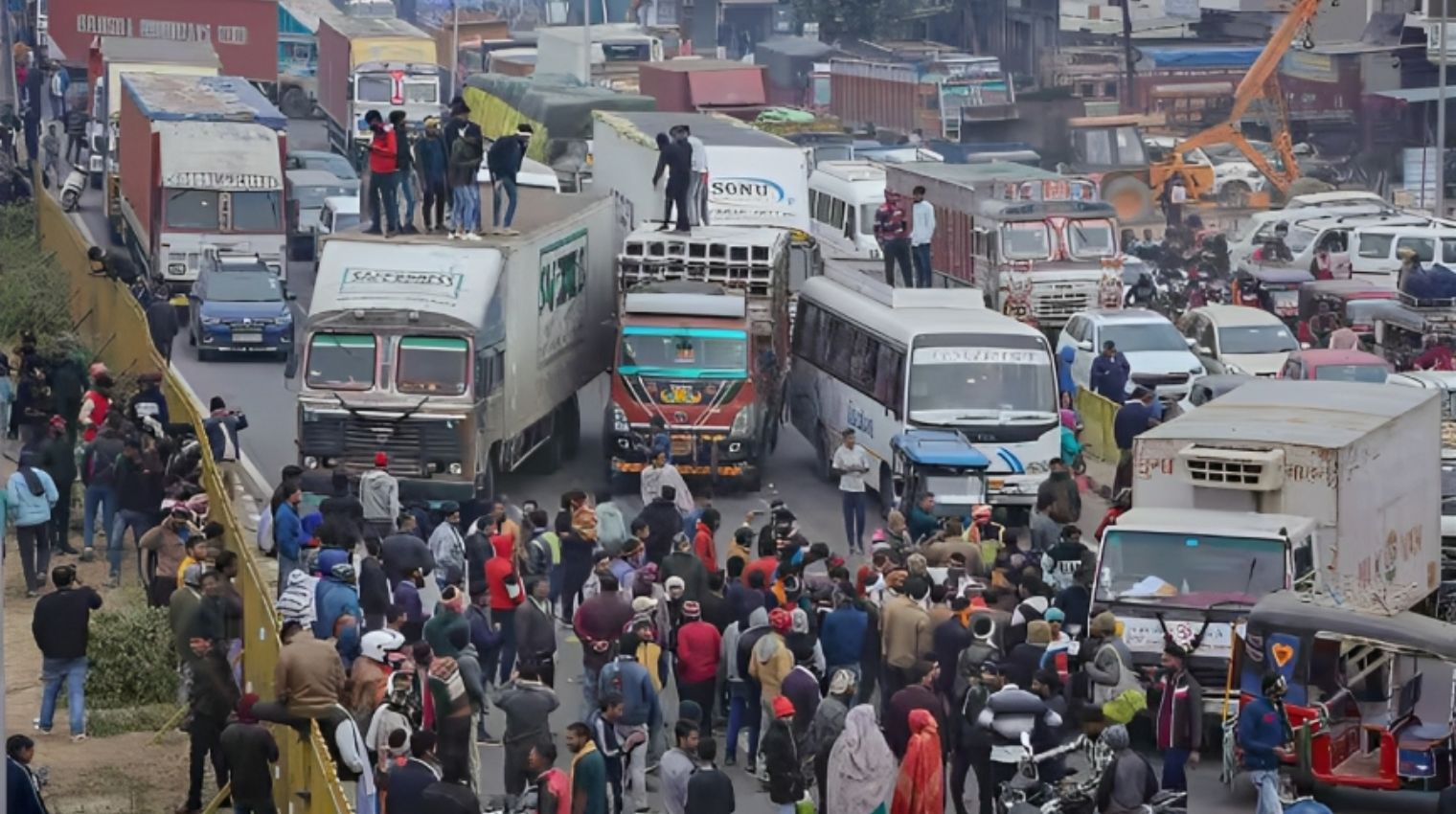 “Protests Erupt Nationwide Over Hit-and-Run Law; Truck-Bus Drivers on Strike, Triggering Traffic Jams Across States “