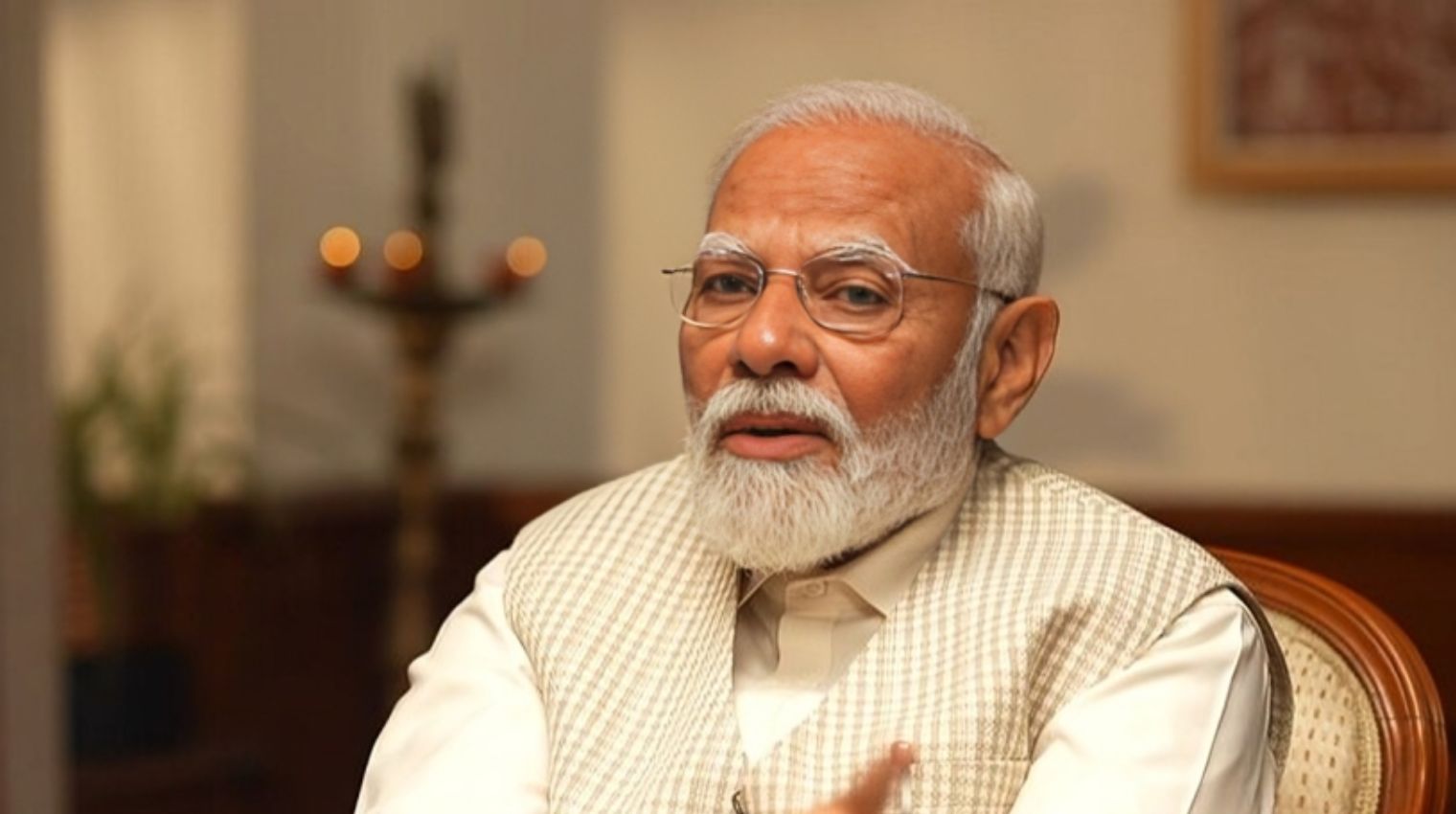 “Prime Minister Modi Aims for Zero Electricity Bills: A Vision for Sustainable Energy Future”