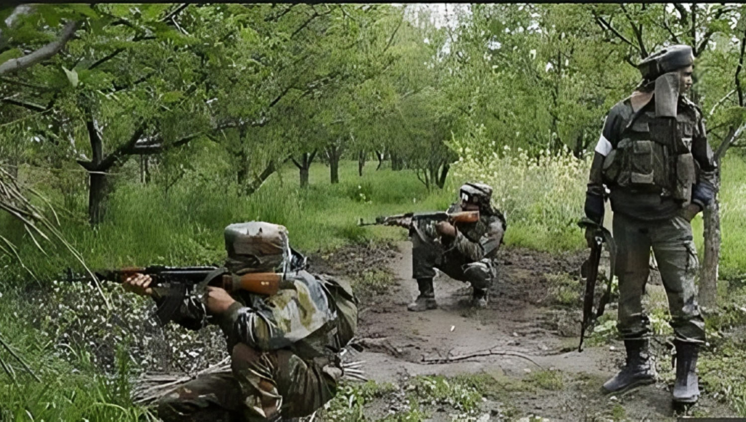 Chhattisgarh Encounter: Security Forces Neutralize Eight Naxalites in Narayanpur; One Soldier Martyred, Two Injured !