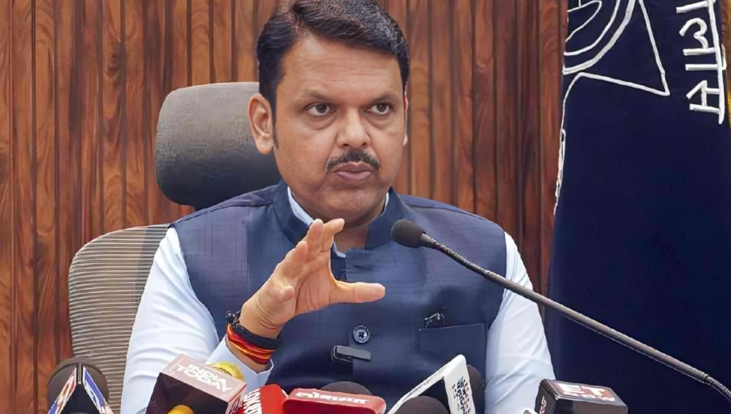 Devendra Fadnavis offers to Resign as Deputy CM, Accepts Responsibility for BJP’s Maharashtra Election Defeat !