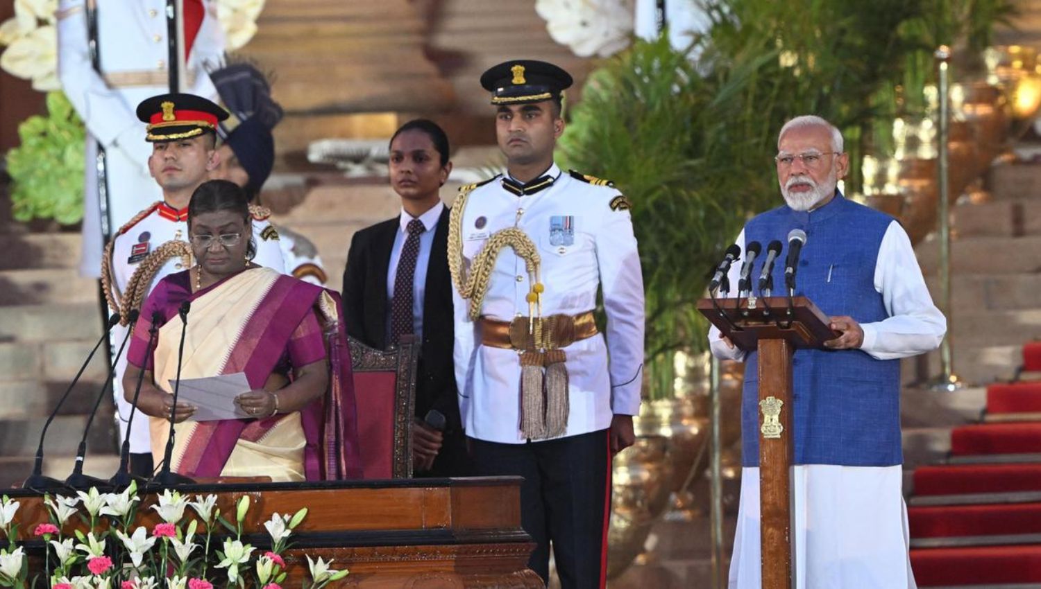 LIVE Updates: Narendra Modi Takes Oath for Third Consecutive Term as Prime Minister !