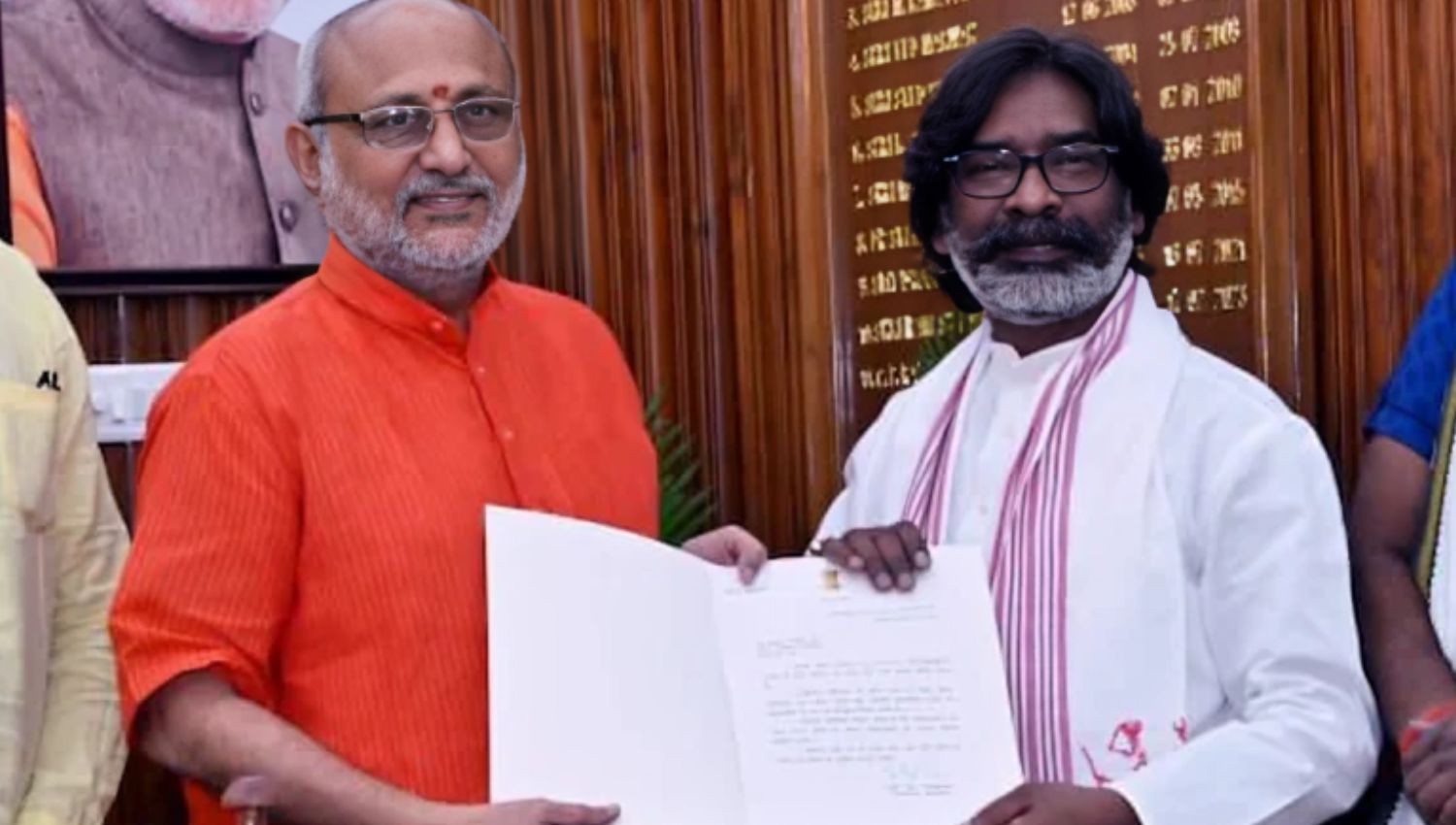 Hemant Soren to be Sworn in as Jharkhand CM: JMM Triumphs !