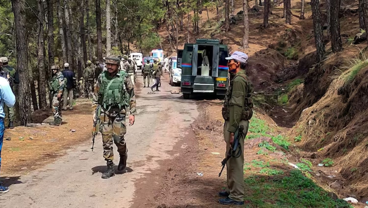 Tragic Loss in Kulgam: Soldier martyred During Jammu and Kashmir Encounter  !