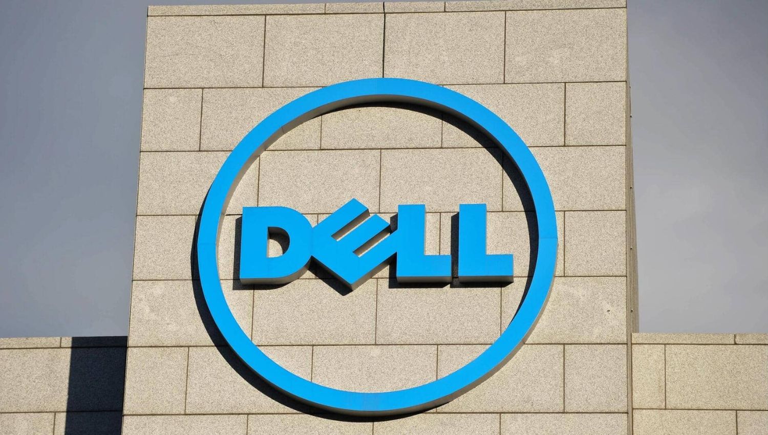 Dell Cuts 12,500 Jobs to Shift Focus to AI: Key Takeaways in 5 Points !