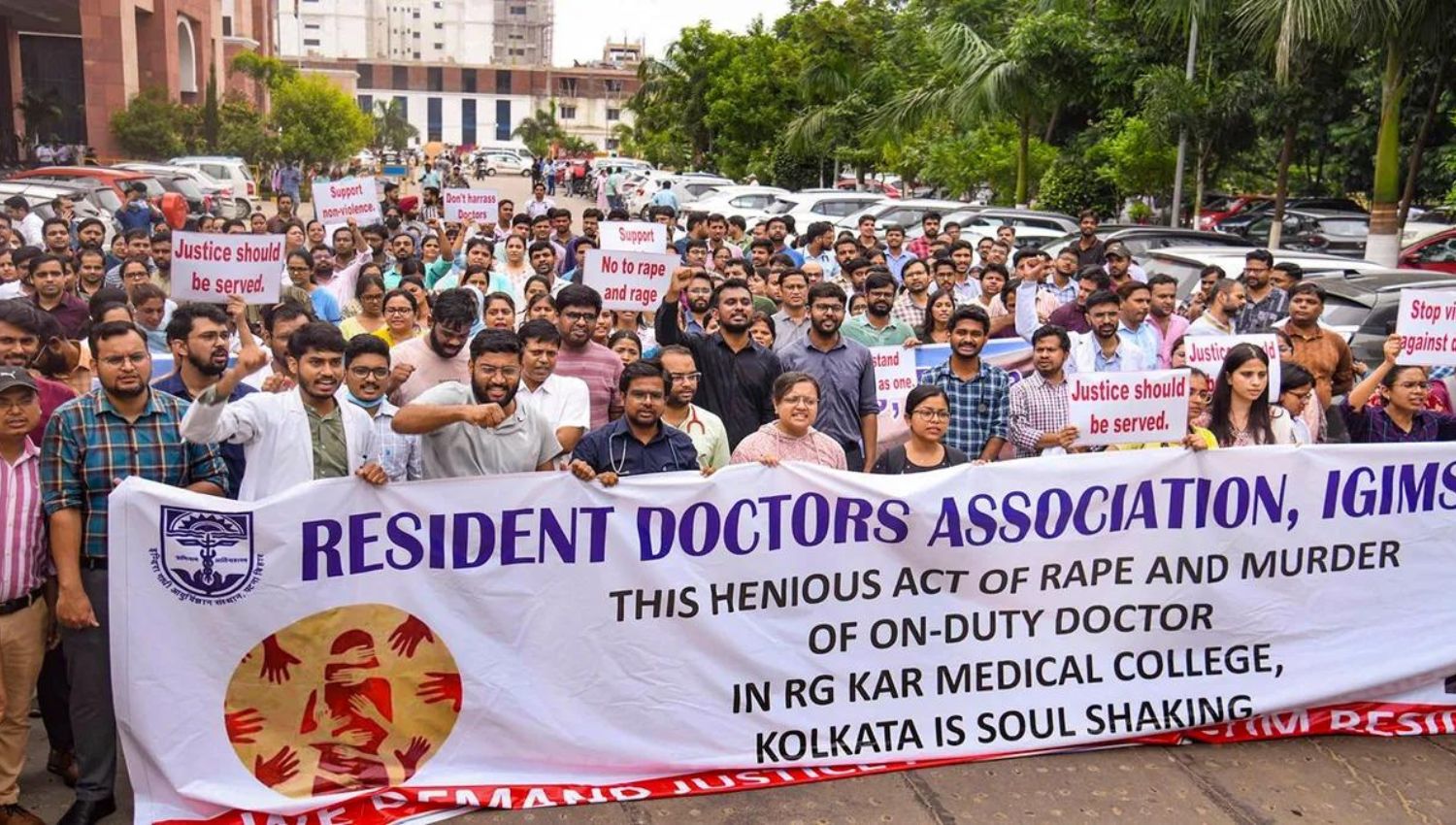 Kolkata Doctor Rape and Murder Case Live Updates: Nationwide Strike as Health Ministry Forms Committee for Enhanced Safety Measures !