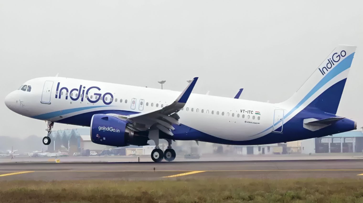 IndiGo Faces Major System Breakdown, Delays Spread Across Flights and Check-ins !